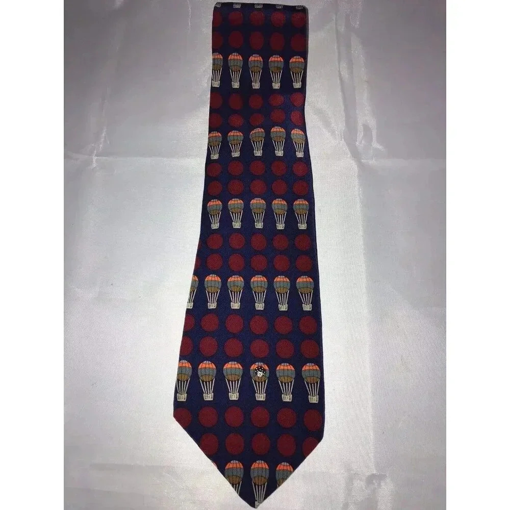 Vicky Davis New York Blue Red Hot Air Balloon Pattern 100% Silk Classic Neck Tie